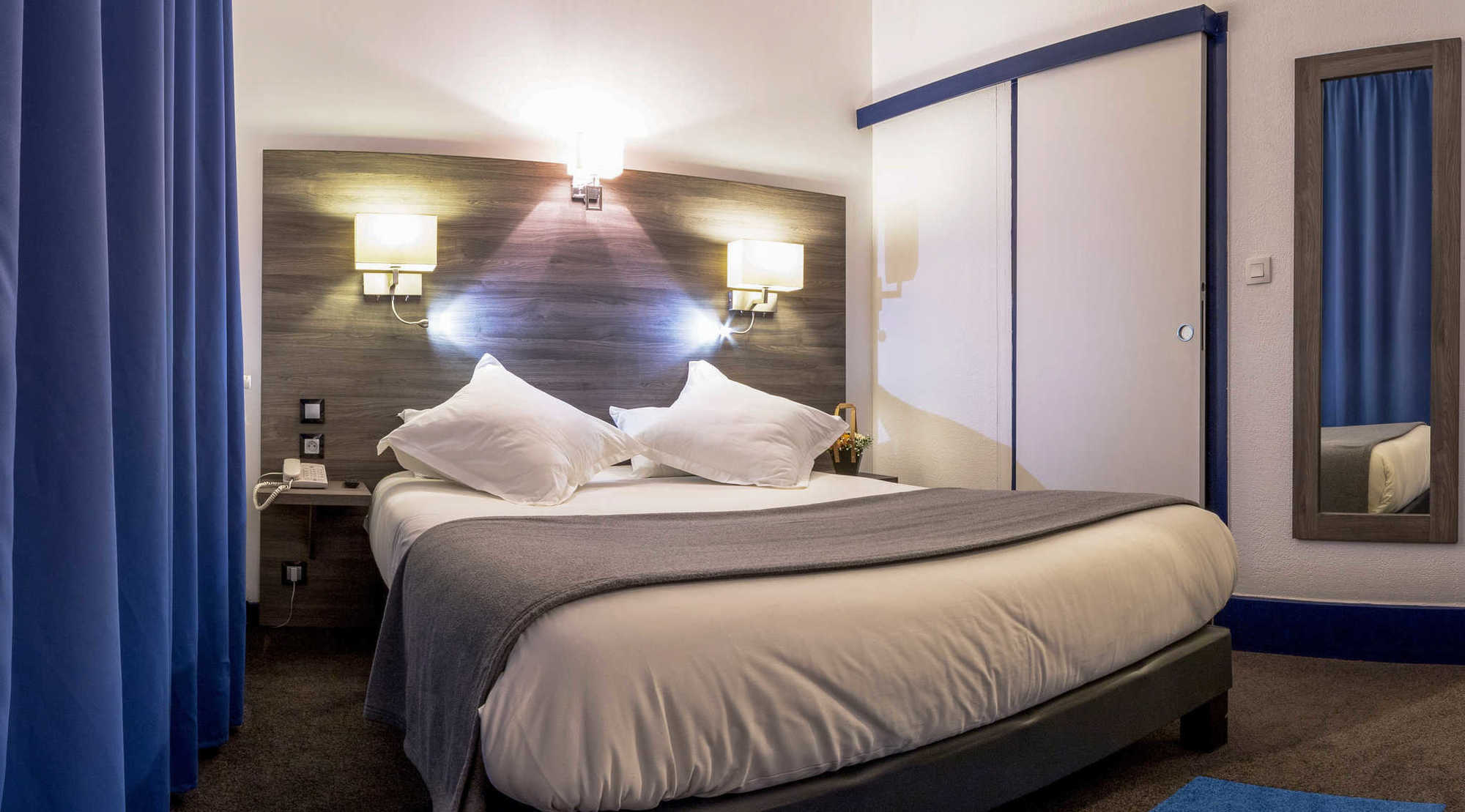 Actuel Centre Gare Hotel 3*